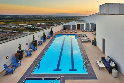 Rooftop Pool