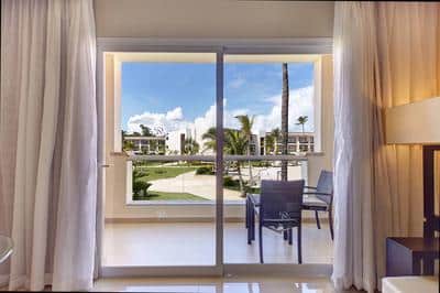 Luxury Guest Room