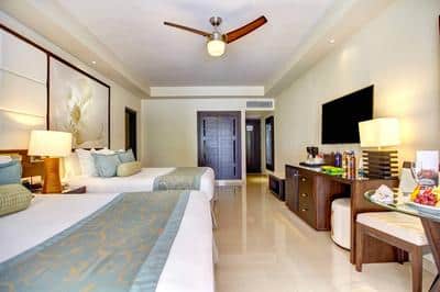 Luxury Swim Out Guest Room