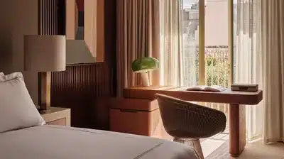 Deluxe Mews Suite