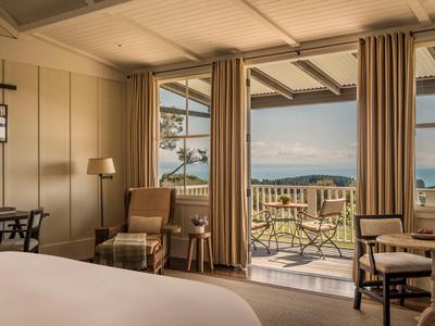 Grand Ridge Junior Suite