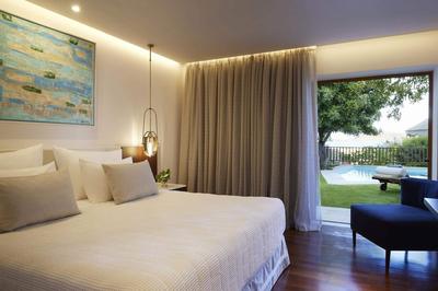 Peninsula Grand Villa Two Double & One Single Bedroom
