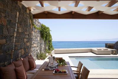 Six Bedroom Waterfront Diamond Residence - Loutro