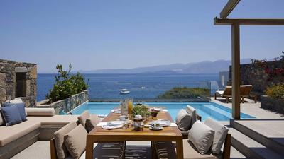 Presidential Waterfront One Bedroom Villa