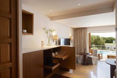 Peninsula Collection Three Bedroom