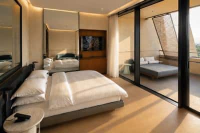 Big Marina Room, 1 King Bed