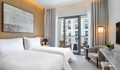Deluxe Room Twin