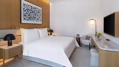 Lagoon Suite