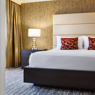Fairmont Waterfront image