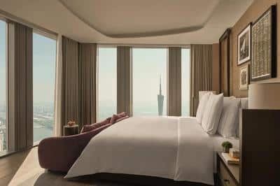 Manor Suite