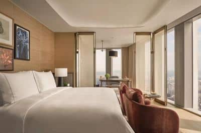 Deluxe River Room