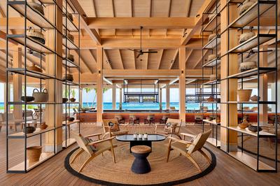 Aura Pool Bar