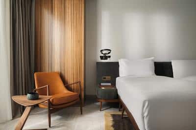 Twin Deluxe Room with Acropolis View & Balcony