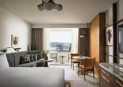King Deluxe Room with Pool View and Balcony