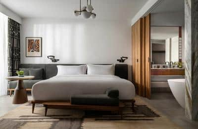 King Premier One Bedroom Suite Acropolis View