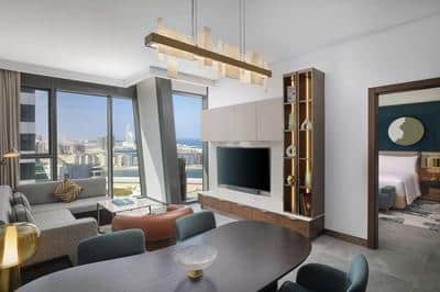 King One Bedroom Suite with Balcony Bay View