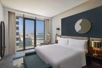 King One Bedroom Suite with Balcony Bay View