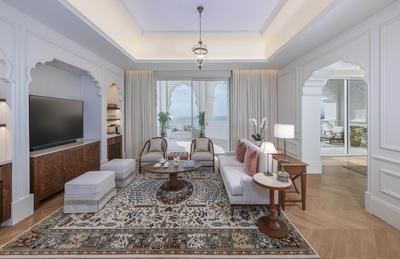 Pearl Suite