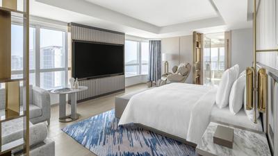 Taipan Suite