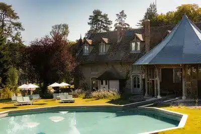 Spa - Outdoor Swimming Pool