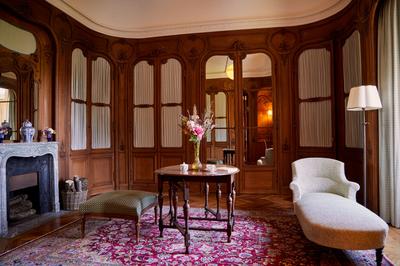 The Baroness' Suite