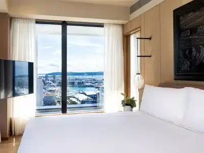 1 Bedroom Suite City View