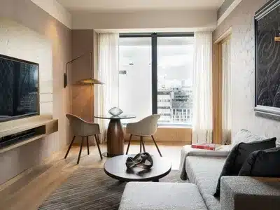 1 Bedroom Suite