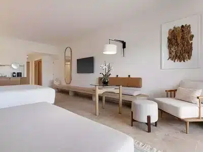 2 Queen Suite Ocean View Adults Only