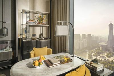 Premier Grand Canal View Room