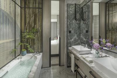 Deluxe Grand Canal View Room