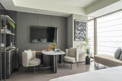 Deluxe City View Room