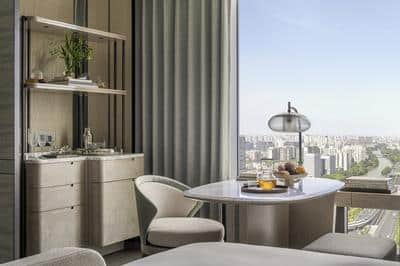 Deluxe Grand Canal View Room