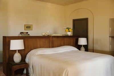La Tres Grande Suite