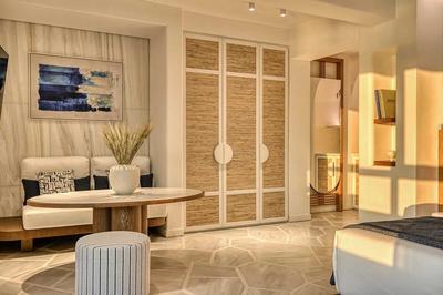 Classic Sea View Suite - 200m from the Main Hotel