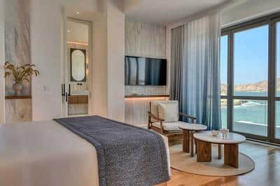 Deluxe Sea View Suite - 200m from the Main Hotel