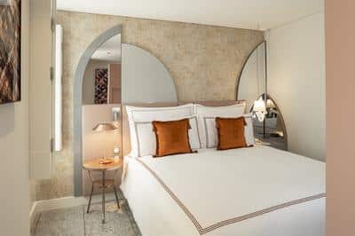 1 King Suite Cloister View Furnished Terrace