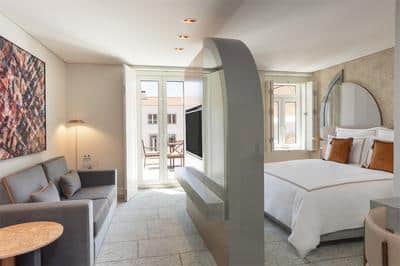 1 King Suite Cloister View Furnished Terrace