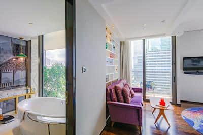 1 King Bed Premium City View Balcony