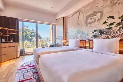2 Twin Beds Standard Castle View