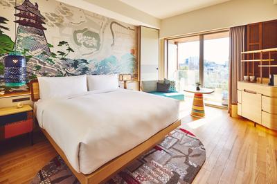 1 King Bed Standard Tea House View