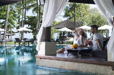 Club Pool