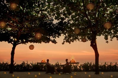 Dinner at Sunset Bar