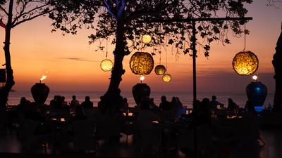 Sunset Beach Bar and Grill - Sundown
