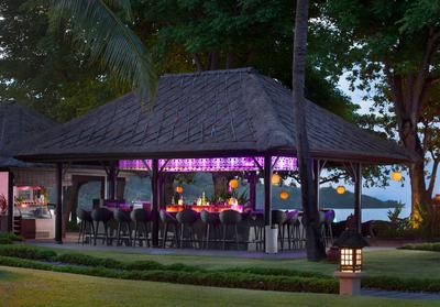 Sunset Beach Bar and Grill