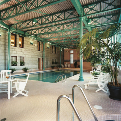 Fairmont Empress image