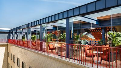 Terrace Bar
