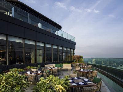 Horizon Grill