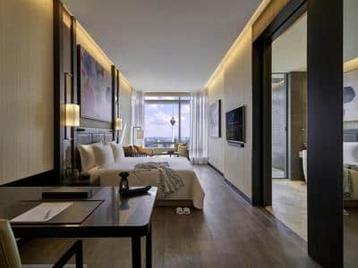 Signature Sky Retreat