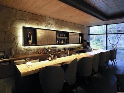 Singular Bar