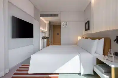 Signature Room